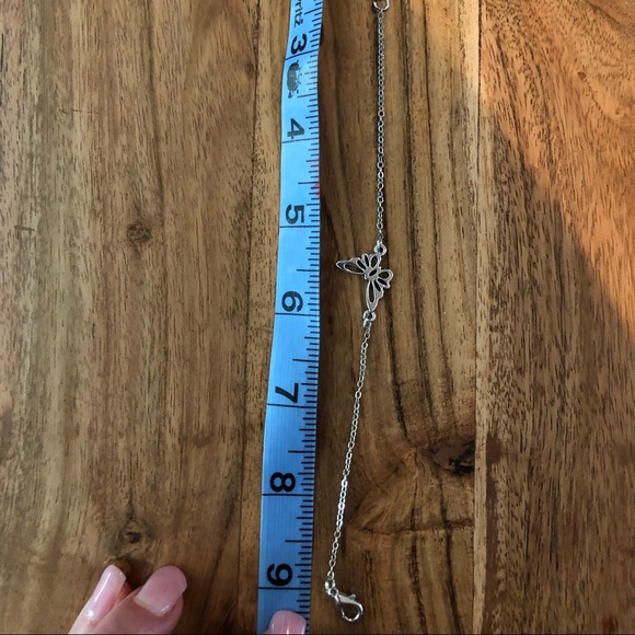 3/$25 NWT Beautiful Silver Stainless Steel Butterfly Charm and Chain Ank… - Picture 4 of 4